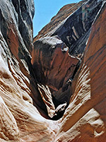 Cistern and Ramp Canyons