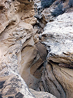 Side canyon narrows