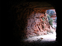 Tunnel under UT 9