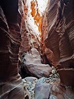 Chokestone deep into the canyon