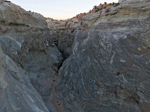 Dark canyon walls