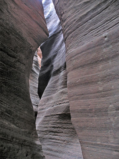 Overlapping ridges