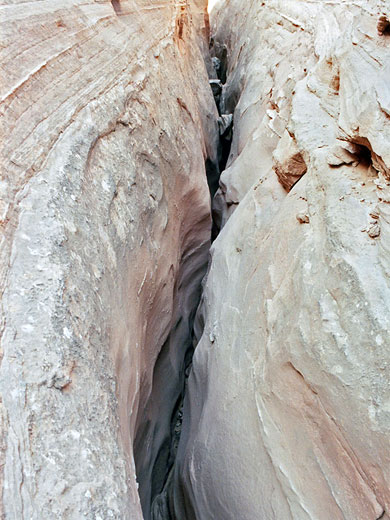 Above a slot, West Fork of Butler Canyon