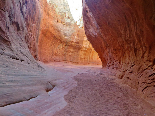 Rocky terrace in Leprechaun Canyon