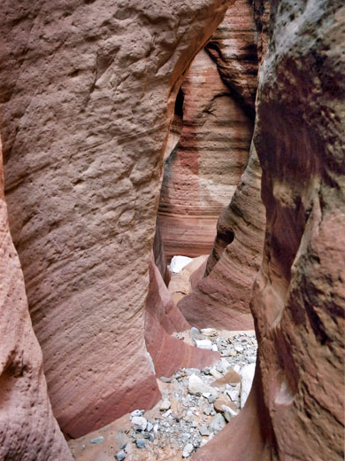 Stony floor in the Red Cave slot