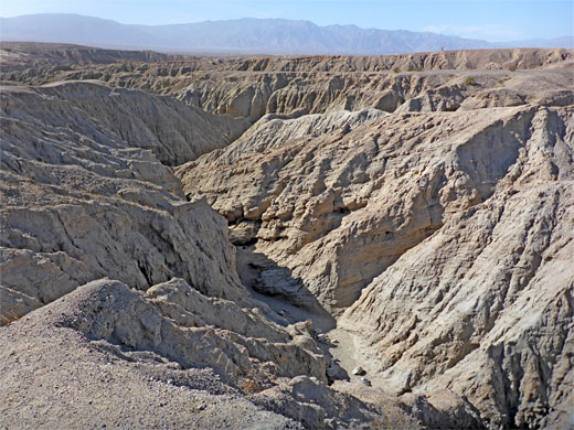 Borrego Mountain Wash - above the Slot