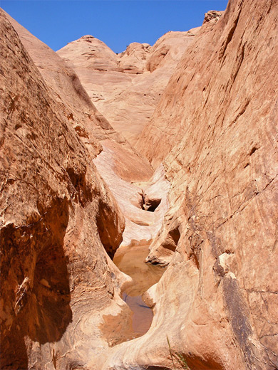 Shallow potholes in Trail Canyon