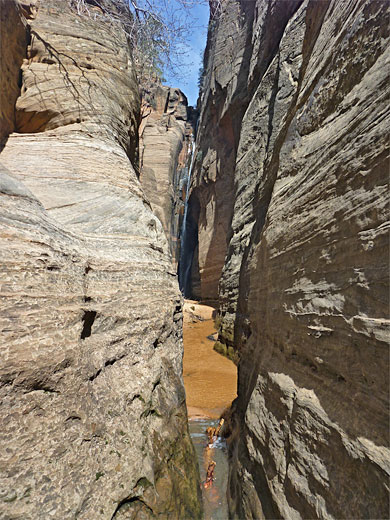 Sandy pool