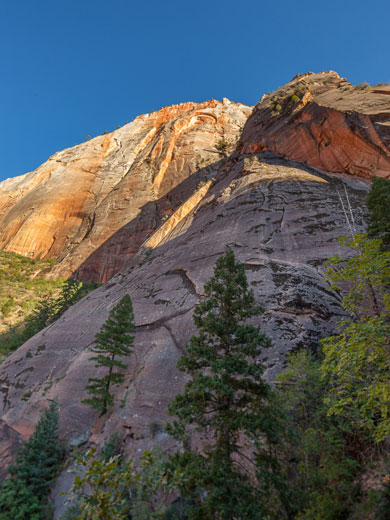 Cliffs above Hidden Canyon