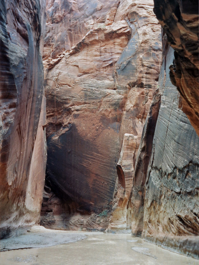 Confluence with Buskskin Gulch