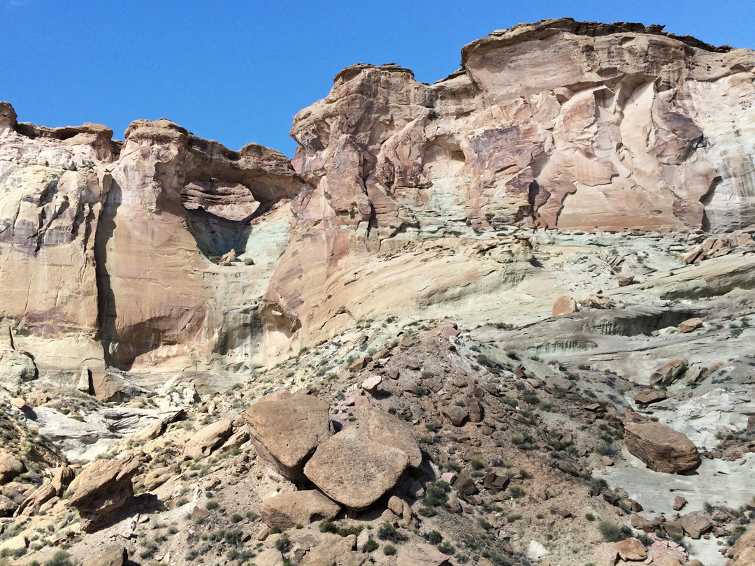 Cliffs around the arch