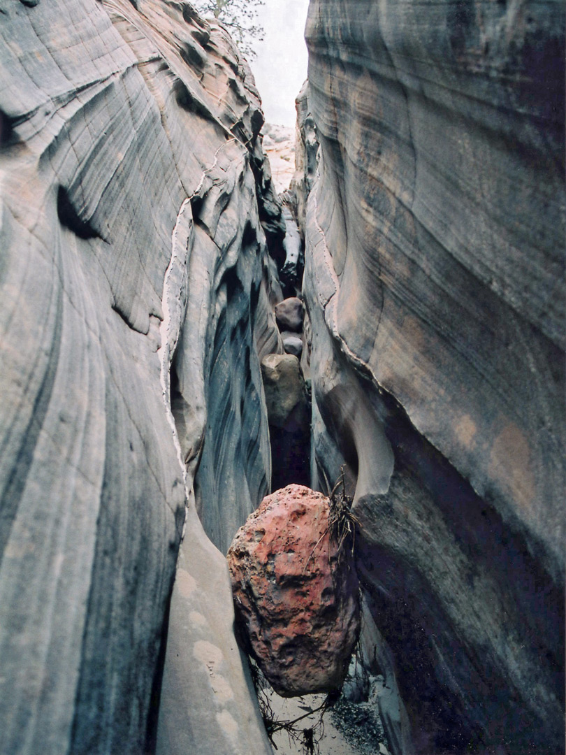 Boulder in the canyon