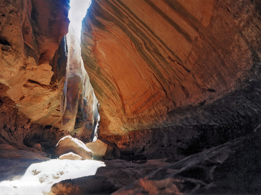 Sunny passage before the 6 inch narrows