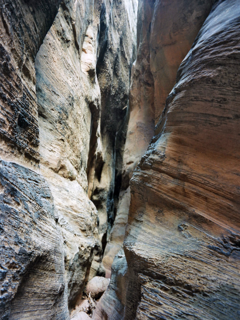 Rock walls in the upper narrows