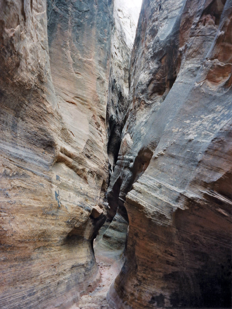 Passage in the lower narrows