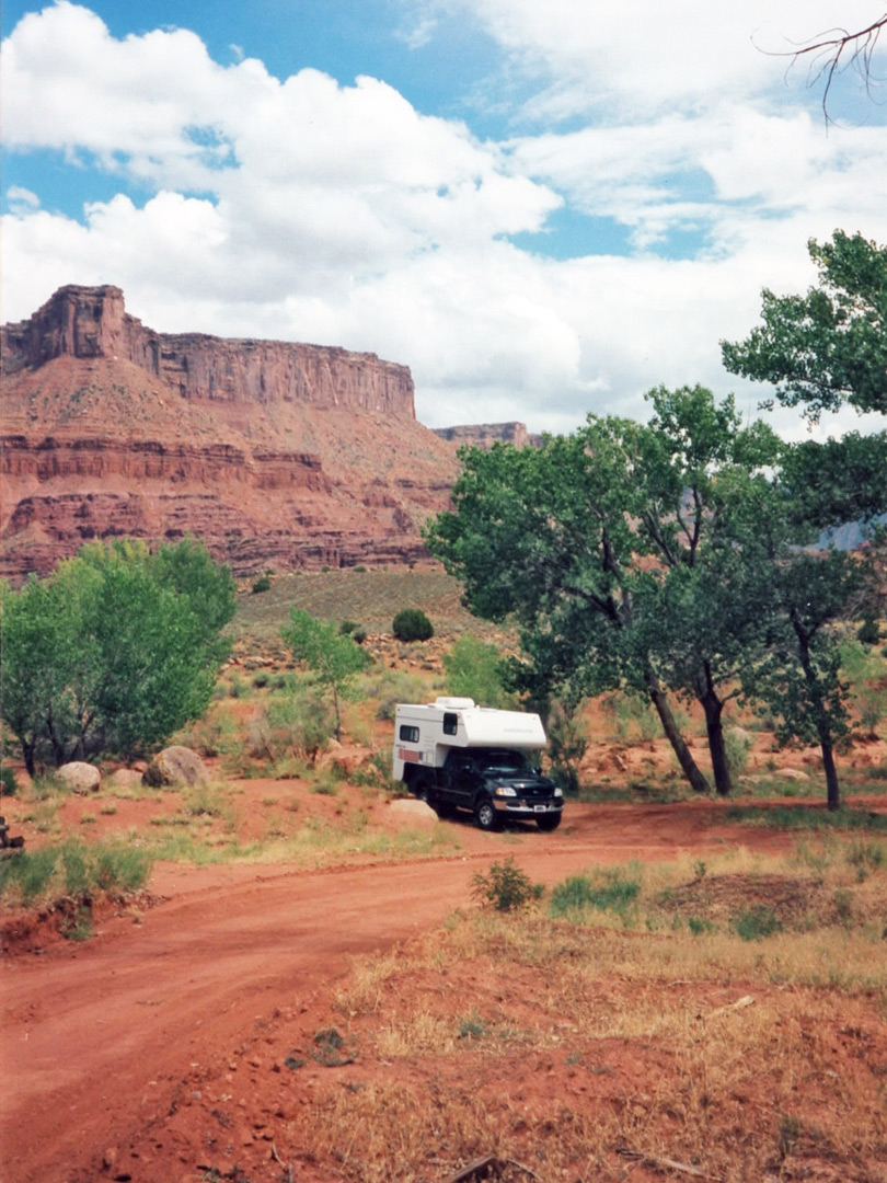 Trailhead parking