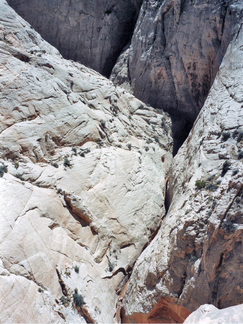 Narrow section in mid canyon