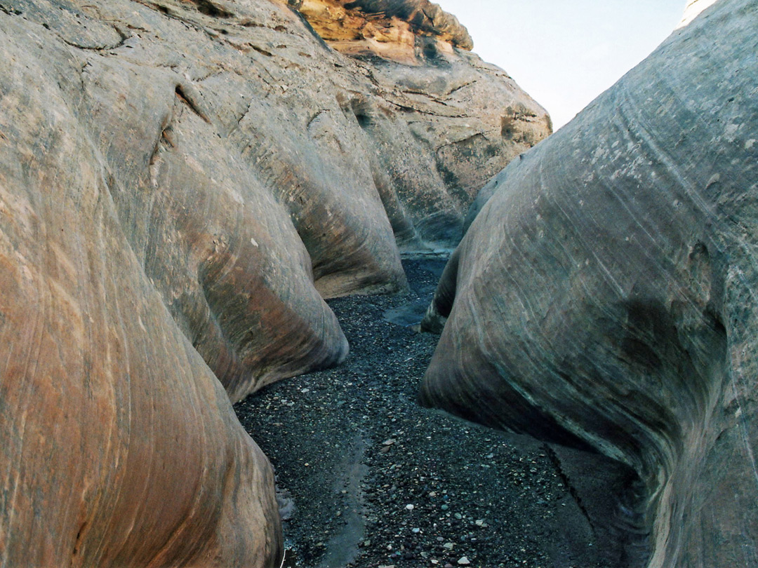 Shallow narrows