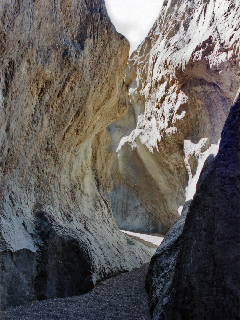 Middle of the second narrows