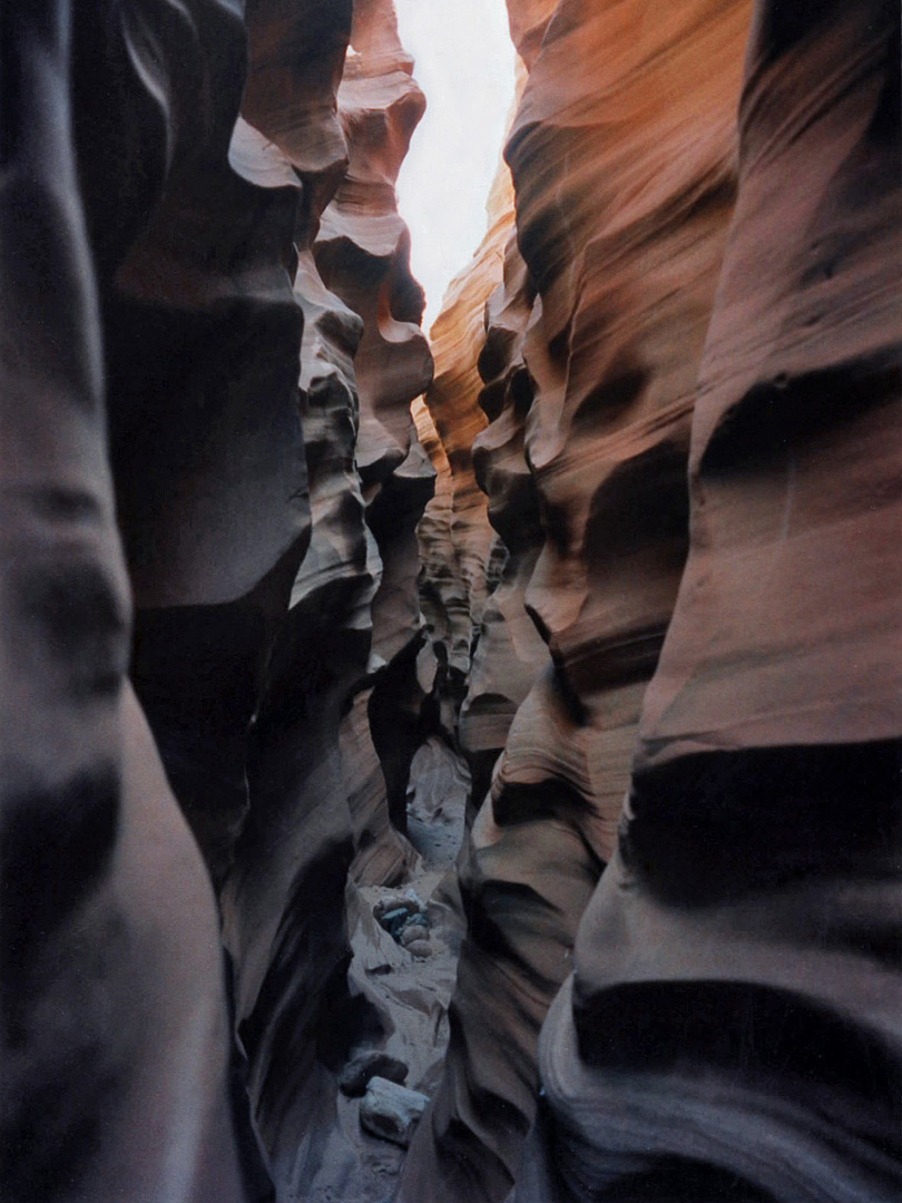 Start of the slot canyon
