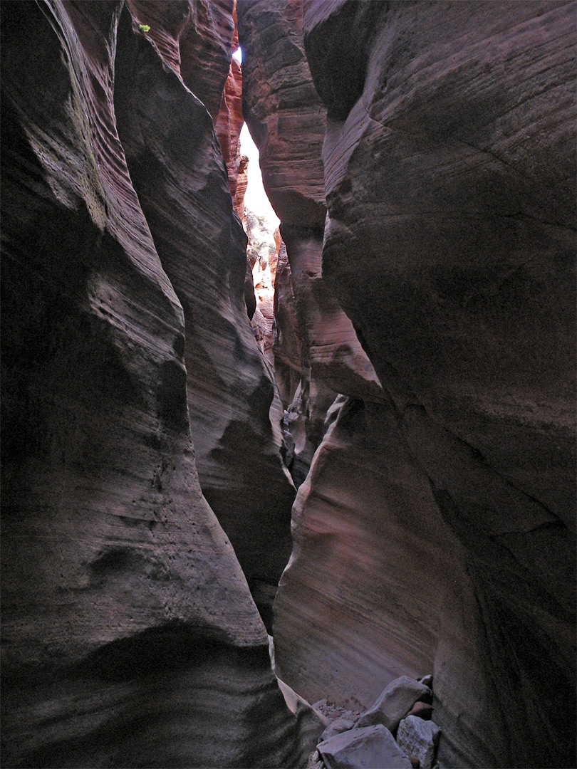 Deep narrows