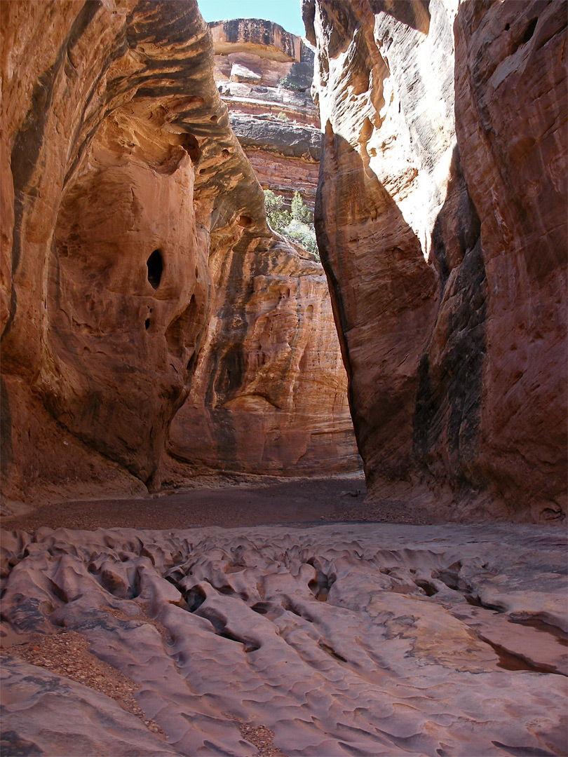 Fluted rocks