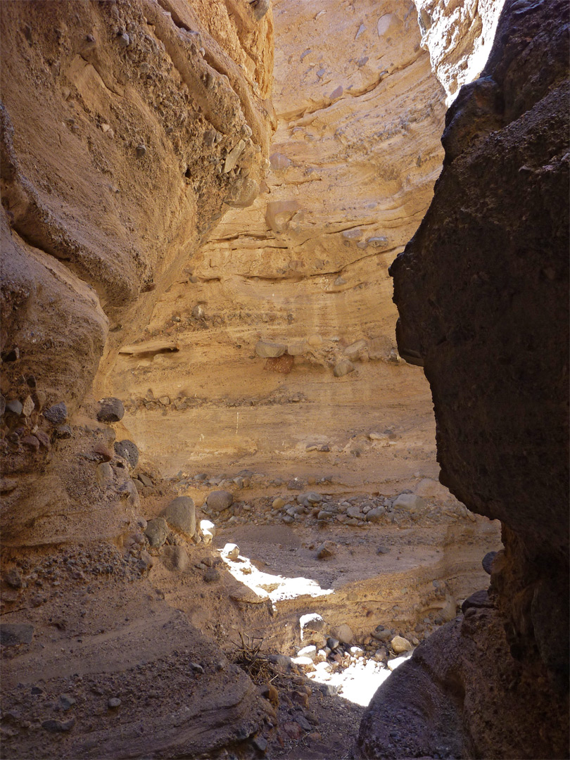 Bend in the canyon