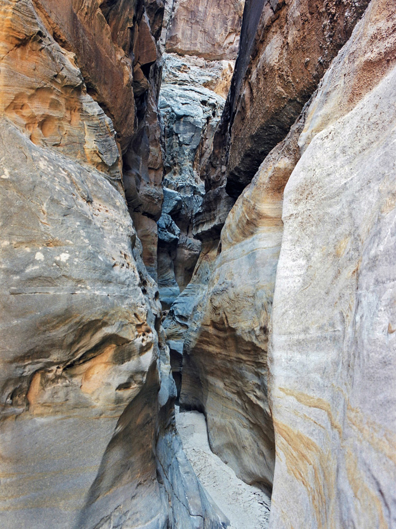 Slot canyon tributary