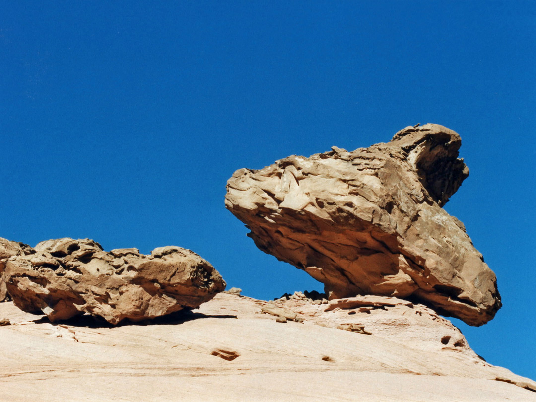 Balanced rock