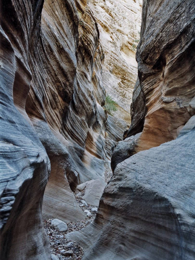 Side canyon narrows