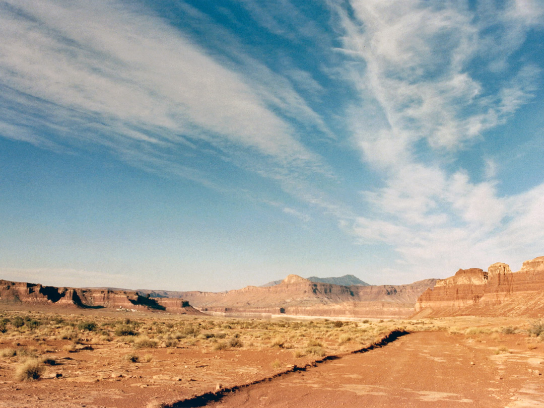 Road to the canyon