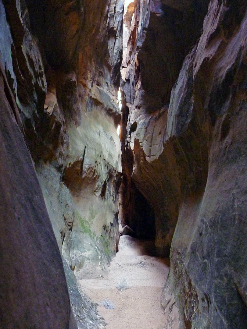 The narrowing canyon