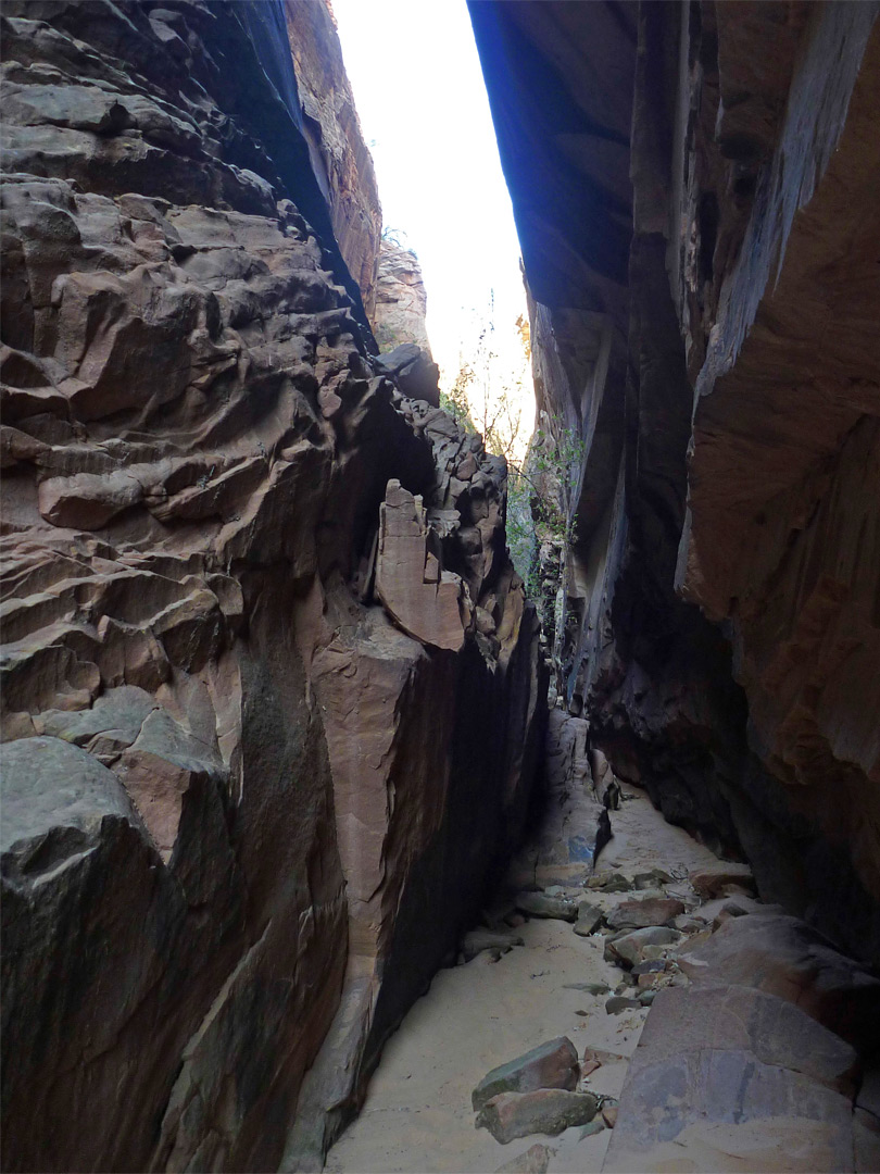 Overhanging cliff