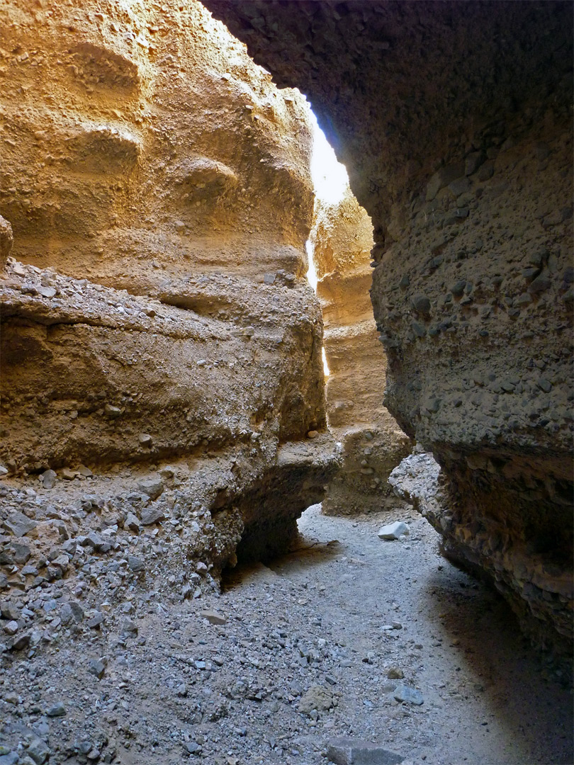 Light-colored rocks