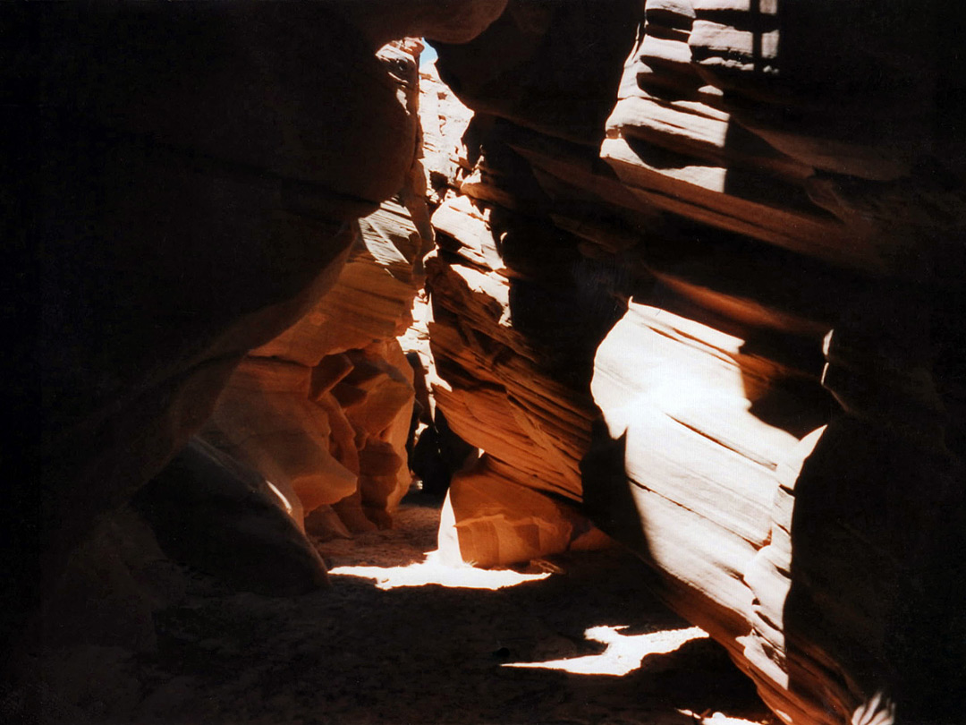 Dark section of the narrows