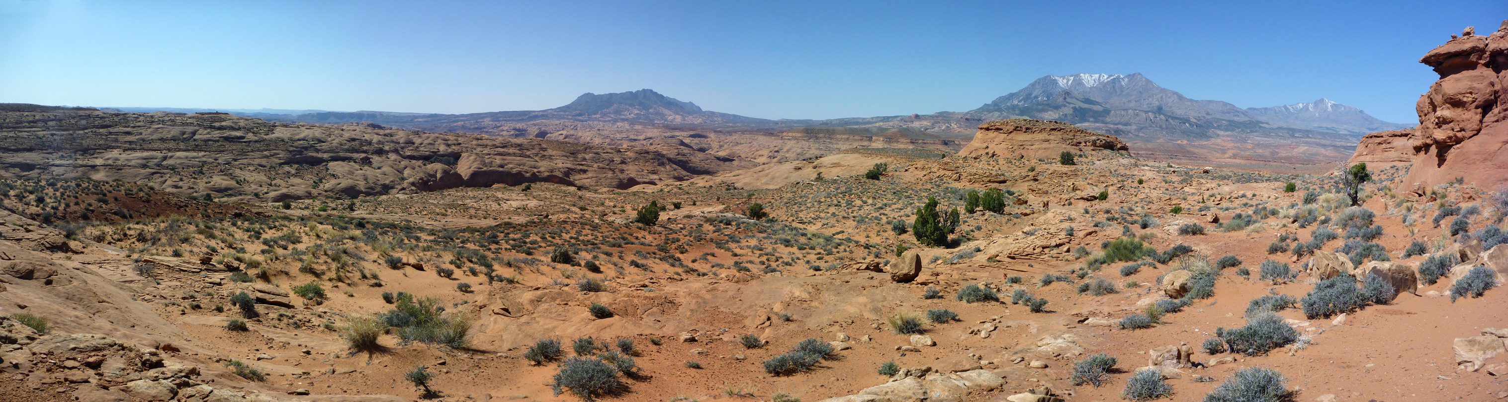 Panorama above the narrows