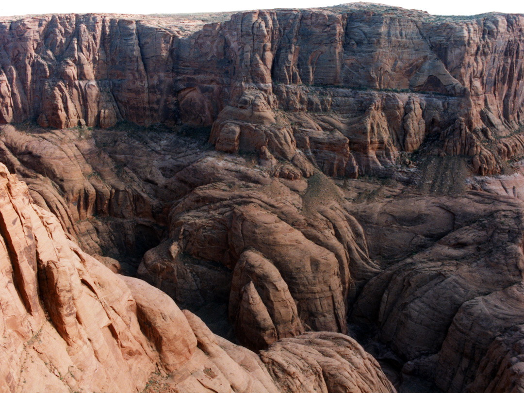 Cliffs near Glen Canyon