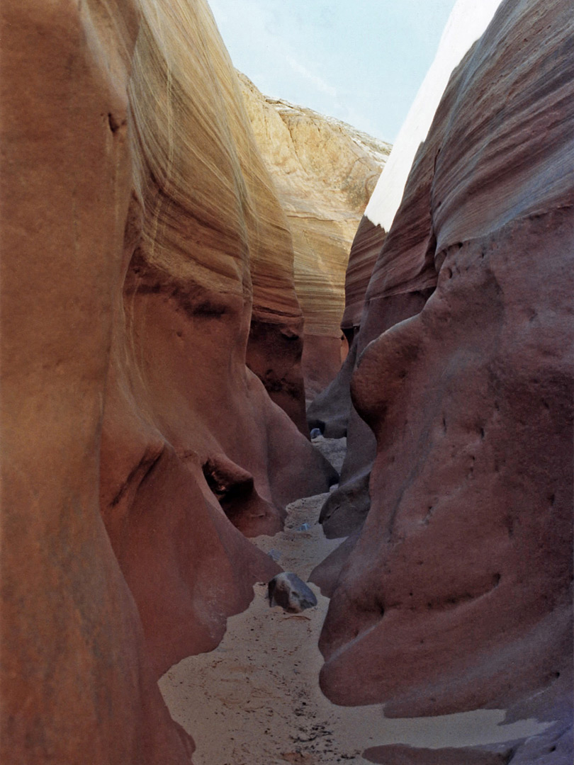 Shallow narrows