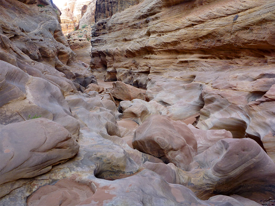 Water-carved rocks