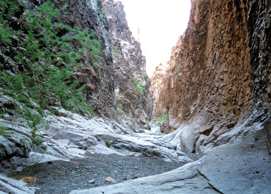 Polished, igneous rocks