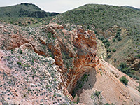 The canyon rim