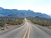 FM 170, approaching the mountains from the west