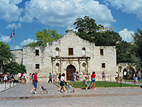 Front of The Alamo