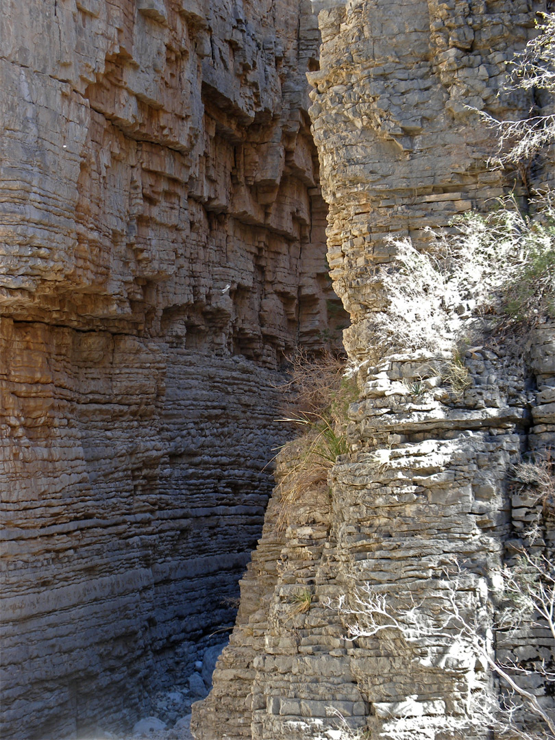 Thin rock layers