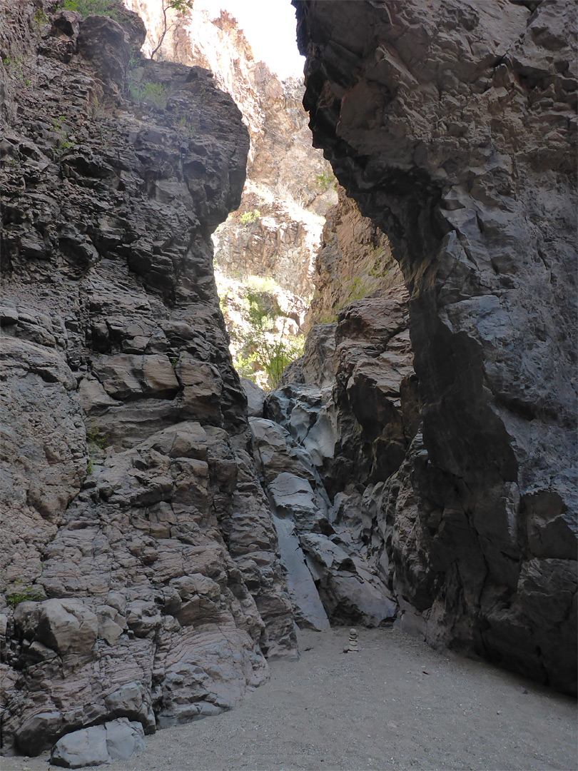 Narrow passage