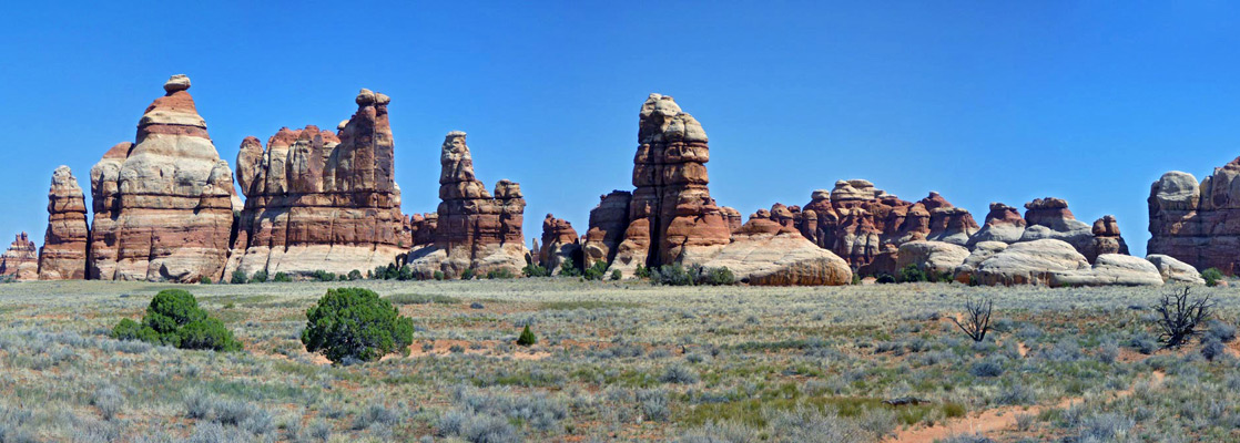 Sandstone formations towards the east edge of Chesler Park
