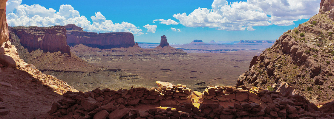 False Kiva, looking towards Candlestick Tower and the Green River