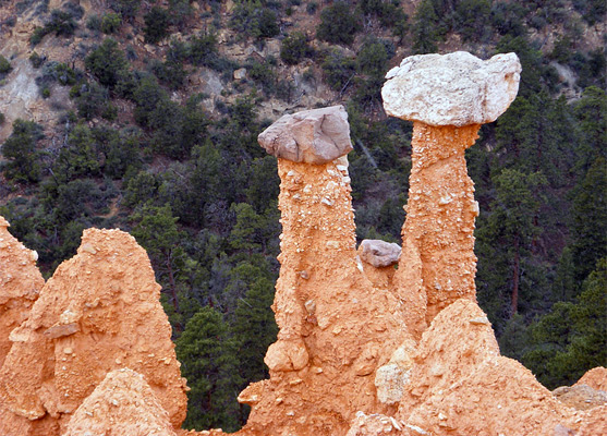 Balanced rocks of the Hat Shop