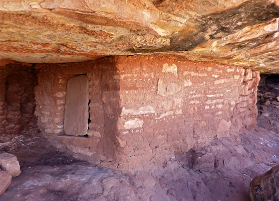 Rectangular room with a closed door