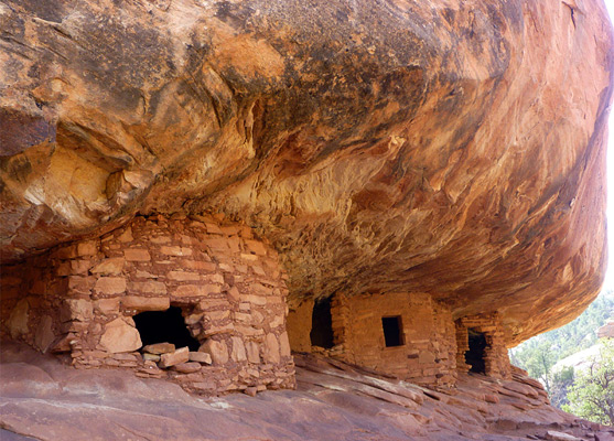 House on Fire Ruin in Mue Canyon